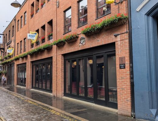 The Harp Bar